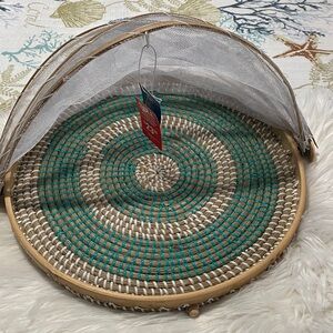 Pier 1 outdoor Food Cover